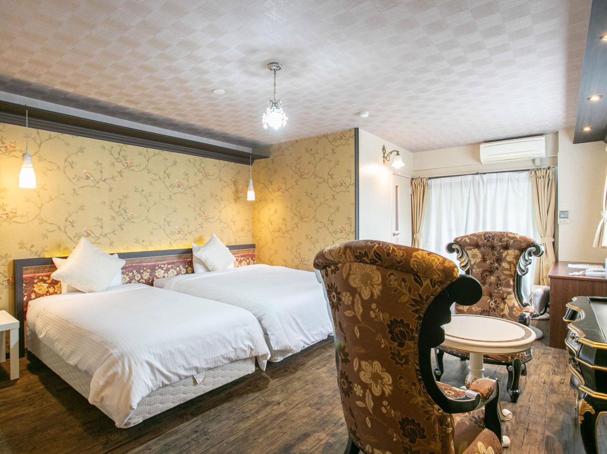Yufuin Besso Shikisai Hotel Room photo
